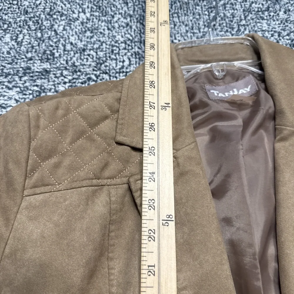 Tanjay Faux Suede Jacket Size 16 Tan Camel Quilted Shoulder Blazer Button Front